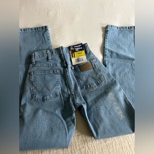 NWT cowboy cut women’s jeans
